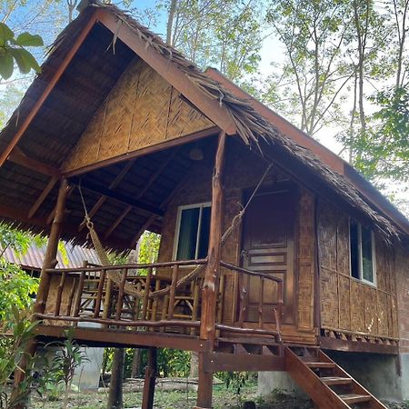 Апартаменти Dahla Lanta Hut Ко-Ланта Екстер'єр фото