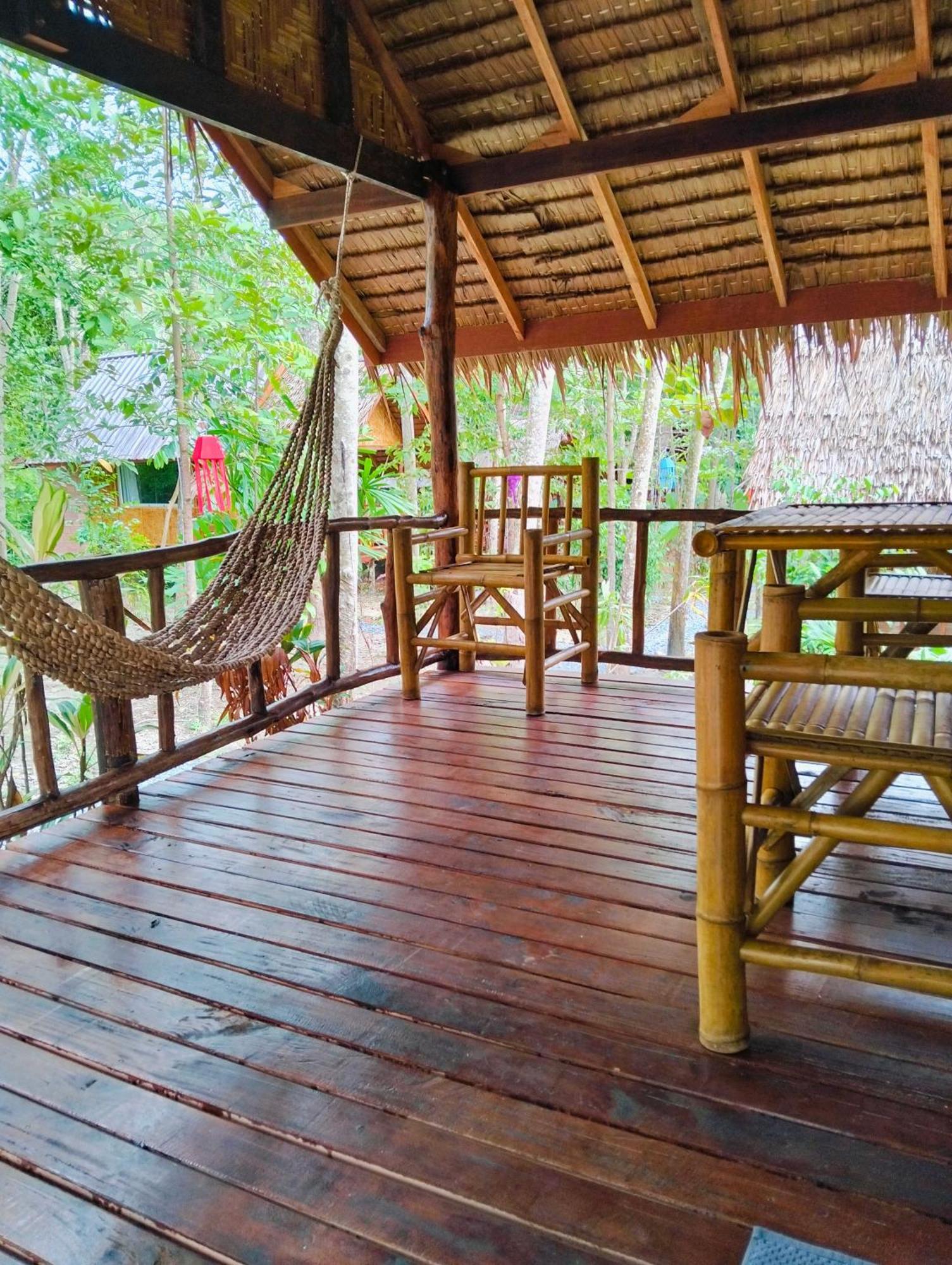 Апартаменти Dahla Lanta Hut Ко-Ланта Екстер'єр фото